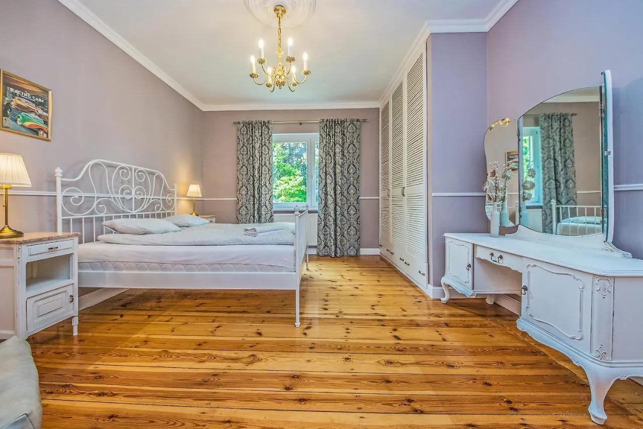 Victus Apartamenty, Apartament Debowa Sopot 0*,  Poland